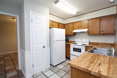 5250 Powrie Dr, Pensacola, FL 32504 - Photo 4