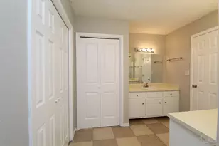 5250 Powrie Dr, Pensacola, FL 32504 - Photo 12