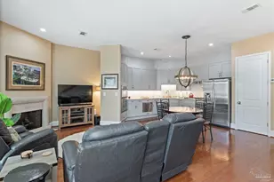 207 W Jackson St, Pensacola, FL 32501 - Photo 4