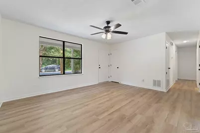 5429 Camille Gardens Cir, Milton, FL 32570 - Photo 14