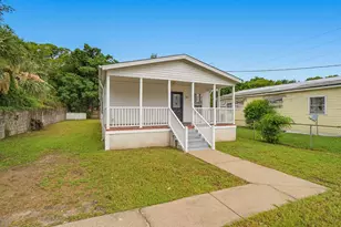 811 N D St, Pensacola, FL 32501 - Photo 2