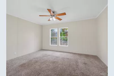 811 N D St, Pensacola, FL 32501 - Photo 12