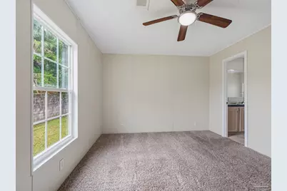 811 N D St, Pensacola, FL 32501 - Photo 32