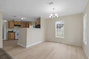 811 N D St, Pensacola, FL 32501 - Photo 8