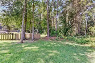 909 Deniro Court, Cantonment, FL 32533 - Photo 30