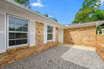 5407 Admiral Doyle Dr, Pensacola, FL 32506 - Photo 4
