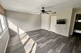 201 Pensacola Beach Rd, Gulf Breeze, FL 32561 - Photo 14