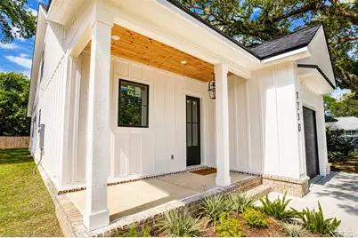 1210 E Maxwell St, Pensacola, FL 32503 - Photo 2