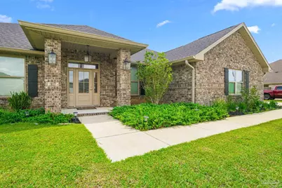 9122 Tara Cir, Milton, FL 32583 - Photo 2