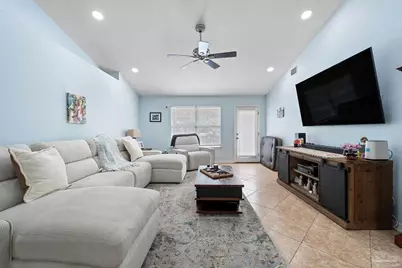1406 Connemara Cir, Gulf Breeze, FL 32563 - Photo 18