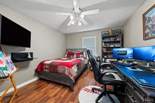 1406 Connemara Cir, Gulf Breeze, FL 32563 - Photo 12