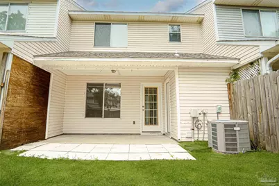 1356 Redwood Ln, Gulf Breeze, FL 32563 - Photo 20