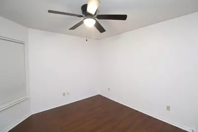 8154 Treetop Ln, Pensacola, FL 32514 - Photo 10