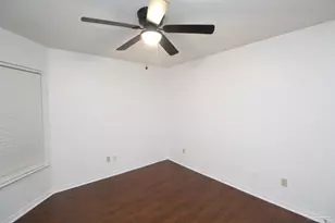 8154 Treetop Ln, Pensacola, FL 32514 - Photo 10