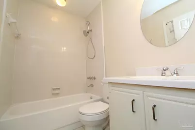 8154 Treetop Ln, Pensacola, FL 32514 - Photo 12