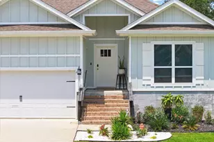 1559 Amaya Ln, Gulf Breeze, FL 32563 - Photo 2