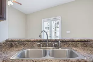 5626 Churchill Downs Ct, Pace, FL 32571 - Photo 12