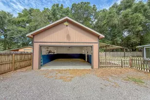 5535 Debbie Dr, Milton, FL 32570 - Photo 34