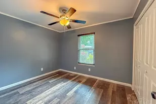5535 Debbie Dr, Milton, FL 32570 - Photo 16