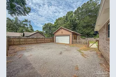5535 Debbie Dr, Milton, FL 32570 - Photo 32