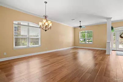 920 N 19th Ave, Pensacola, FL 32501 - Photo 6
