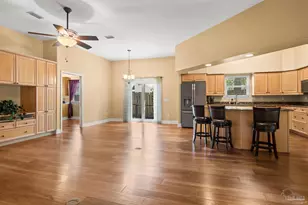920 N 19th Ave, Pensacola, FL 32501 - Photo 10