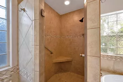 920 N 19th Ave, Pensacola, FL 32501 - Photo 20