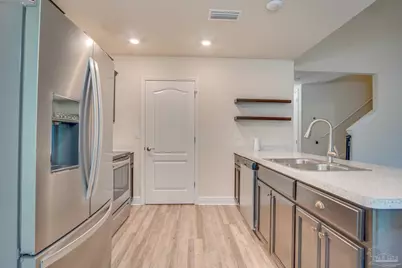 8824 Smiley Ct, Pensacola, FL 32514 - Photo 6
