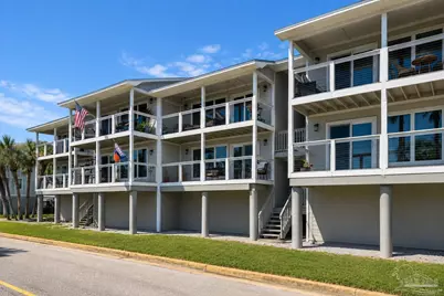 200 Pensacola Beach Rd #D2, Gulf Breeze, FL 32561 - Photo 2