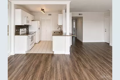 200 Pensacola Beach Rd #D2, Gulf Breeze, FL 32561 - Photo 10