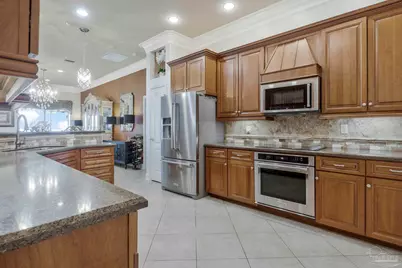 6875 Santa Clara Dr, Navarre, FL 32566 - Photo 4