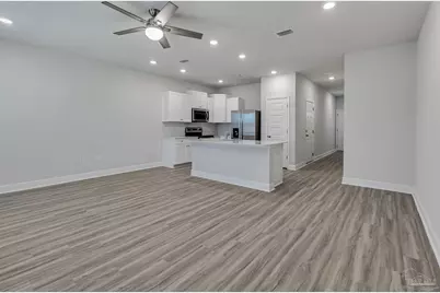 5713 Stellarjay St, Gulf Breeze, FL 32563 - Photo 4