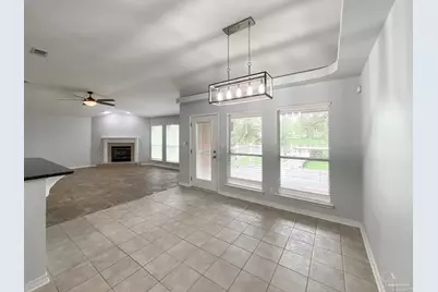 9678 Westgate Cir, Pensacola, FL 32507 - Photo 4