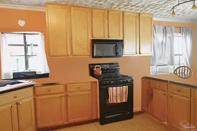 3052 Safronia Shores Rd, Navarre, FL 32566 - Photo 14