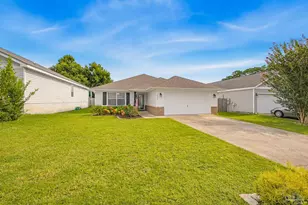 2202 Waltham St, Pensacola, FL 32505 - Photo 1