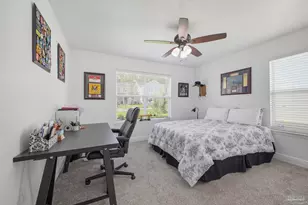 2202 Waltham St, Pensacola, FL 32505 - Photo 10