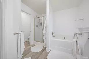 2202 Waltham St, Pensacola, FL 32505 - Photo 52