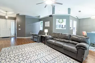 1053 Brownfield Rd, Pensacola, FL 32526 - Photo 10