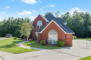 905 Caterpillar Ln, Cantonment, FL 32533 - Photo 4
