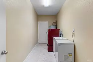 905 Caterpillar Ln, Cantonment, FL 32533 - Photo 38
