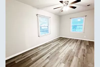 240 Callaway Ave, Pensacola, FL 32505 - Photo 6