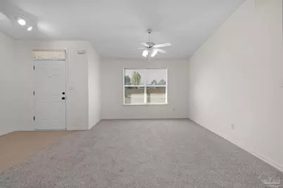 9568 Brentwood Blvd, Navarre, FL 32566 - Photo 6