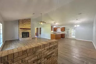 8047 Charter Oaks Dr, Pensacola, FL 32514 - Photo 2