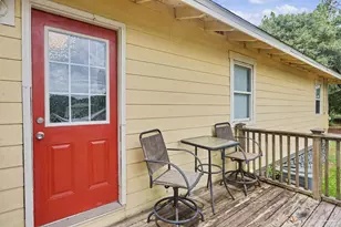 6810 Myra Ln, Molino, FL 32577 - Photo 2