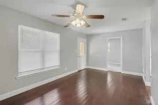 6810 Myra Ln, Molino, FL 32577 - Photo 4
