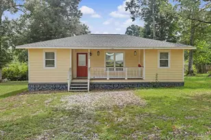 6810 Myra Ln, Molino, FL 32577 - Photo 1