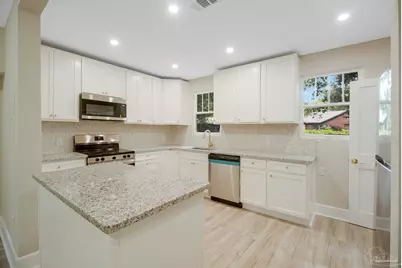 1322 Wisteria Ave, Pensacola, FL 32507 - Photo 4