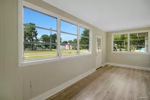 1322 Wisteria Ave, Pensacola, FL 32507 - Photo 12