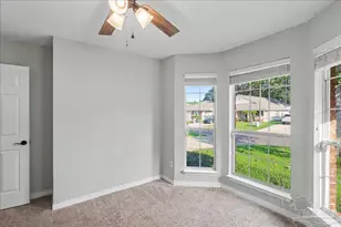 8009 Cayenne Way, Pensacola, FL 32526 - Photo 10