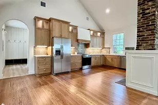 217 N Barcelona, Pensacola, FL 32502 - Photo 4
